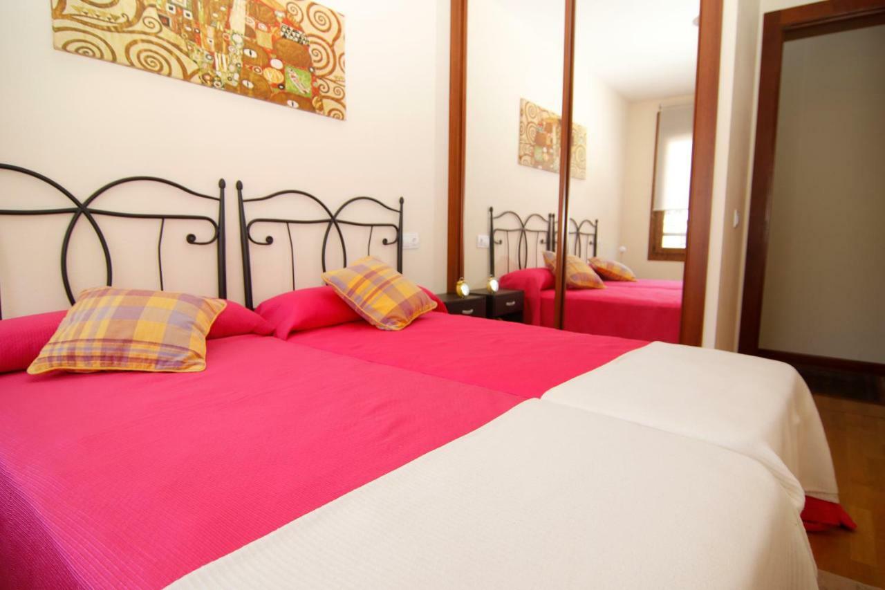 Jardin Del Sella Apartment กังกัส เด โอนิส ภายนอก รูปภาพ
